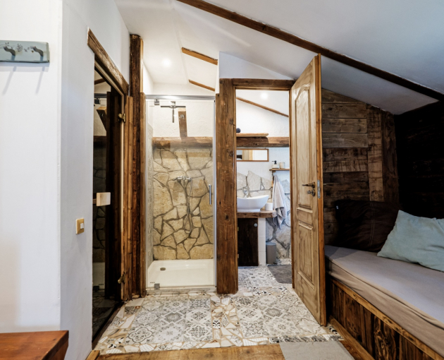 Apartmanház